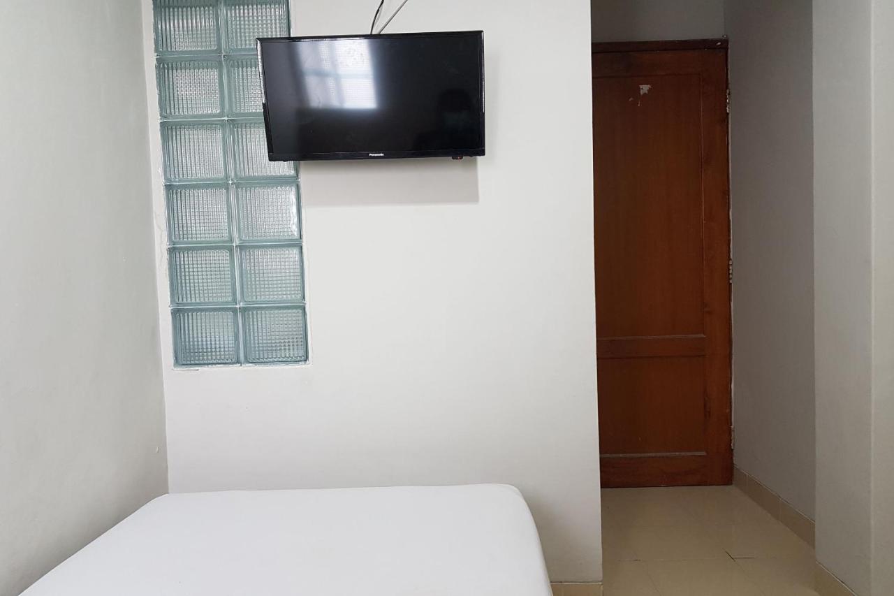 Oyo 3819 Hotel Winotosastro Yogyakarta Extérieur photo